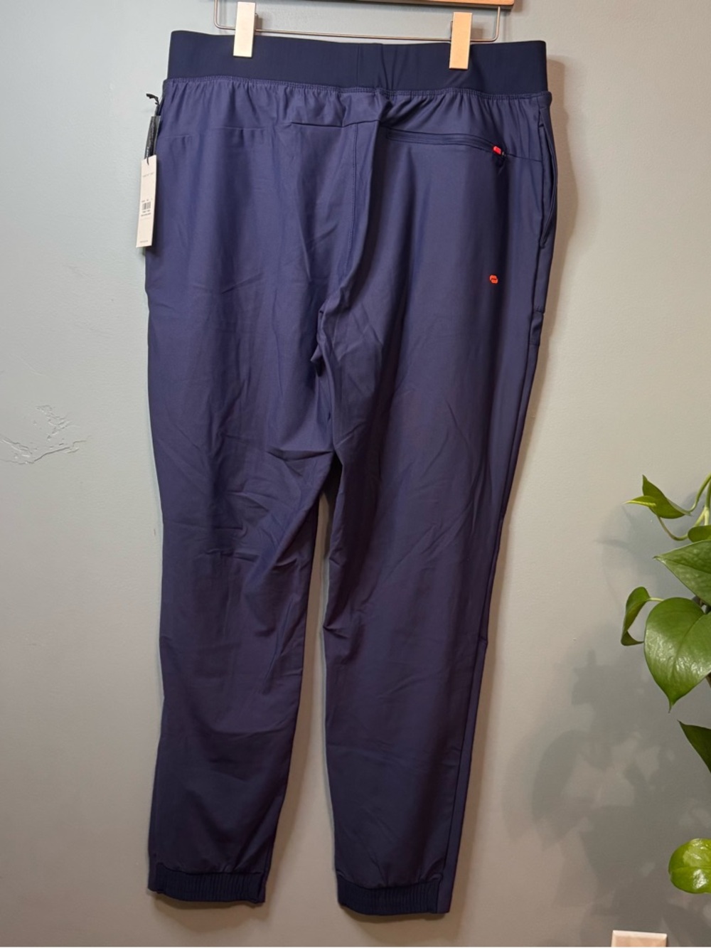 Infinity by Cherokee NWT Navy Kinetic Knit Scrub Pants - Men’s Large - Picture 7 of 16